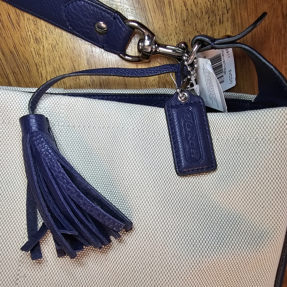 Coach Avy Canvas Hobo Natural and Indigo NEW with tags - Picture 5 of 8